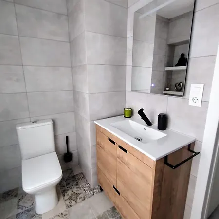Boho Chic Modern 2bed, 2bath, 5 Mins Calle Loreto